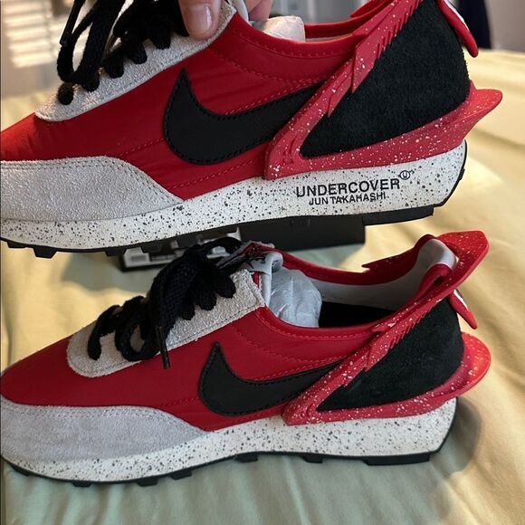 Nike Daybreak Undercover University Red/ Black (Women's) - Picture 5 of 11